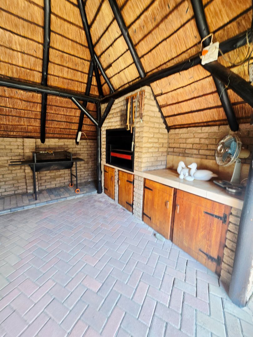 3 Bedroom Property for Sale in Flimieda North West